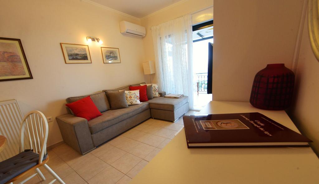 Villa Artemis Barbati Bagian luar foto