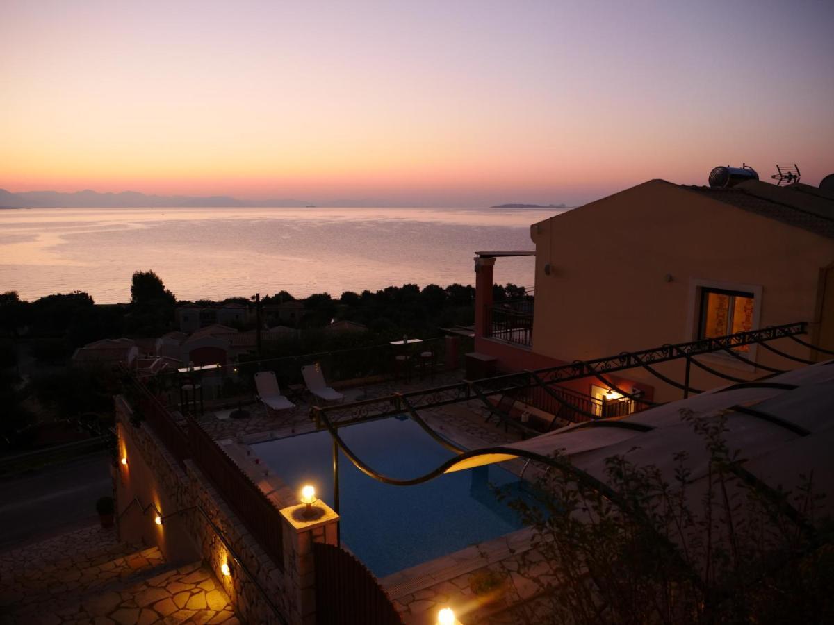 Villa Artemis Barbati Bagian luar foto
